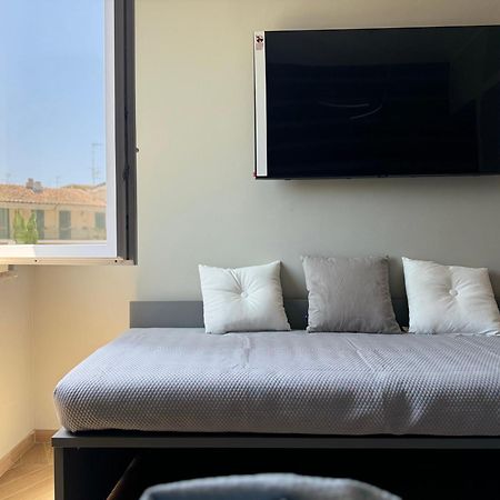Sky Luxury Rooms نيتّونو المظهر الخارجي الصورة